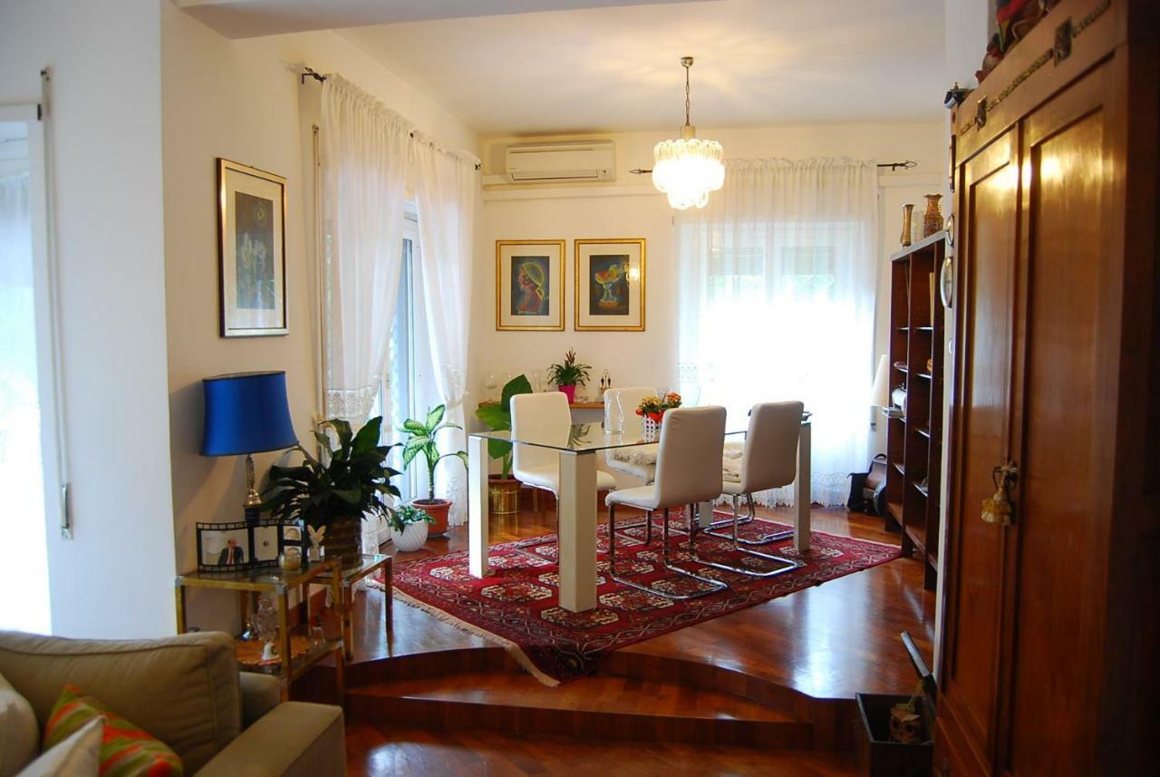 Bed and Breakfast La Badia Del Cavaliere Roma Exterior foto